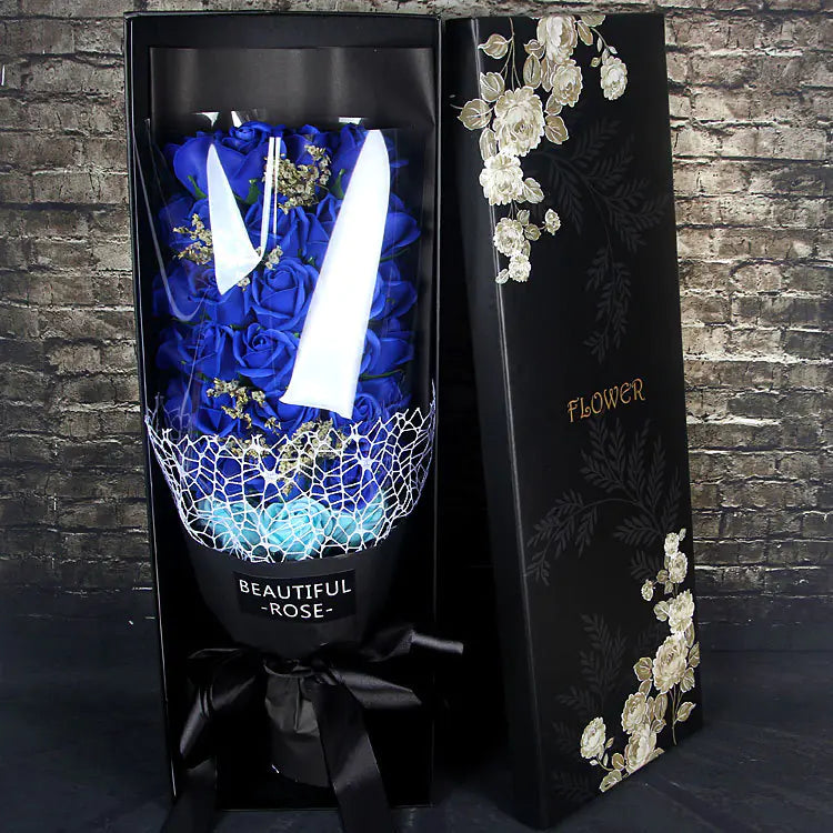 Seifenblumenstrauß mit 33 Rosen - Geschenkbox