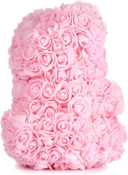 Rosenbär Blumenbär 25 cm - Blumen Geschenk zum Valentinstag Jahrestag Geburtstag Hochzeit - Geschenkbox inklusive - Rosa mit Herz Weiß