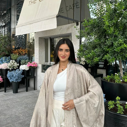 Muslimische Robe Abaya