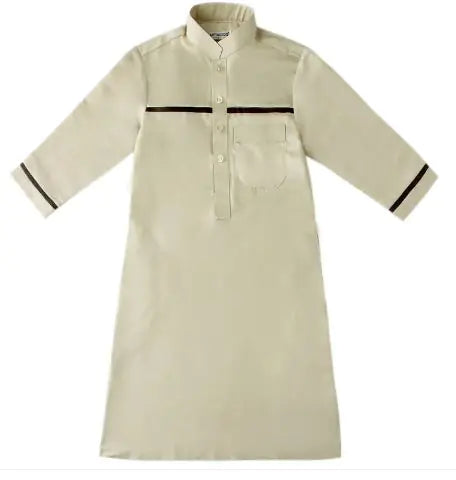 Muslimischer Teenager Jungen Robe aus dem Nahen Osten